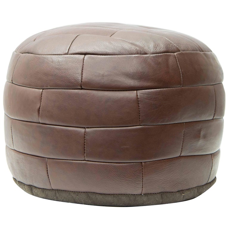 White Leather Ottoman Pouf after Magistretti For Sale at 1stdibs
