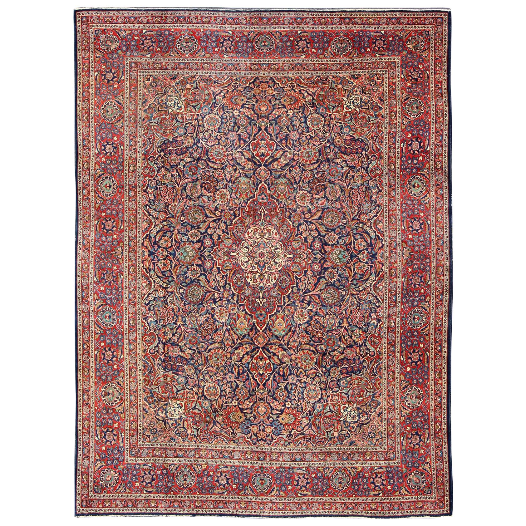 Antique Persian Fine Manchester Classic Kashan rug with Medallion Design For Sale