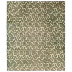 Green Colored Leaf Pattern Vintage Rug with a Modern Design in Squared Shape