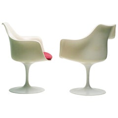 Early 1950s Set of Saarinen Model 150 Tulip Armchairs