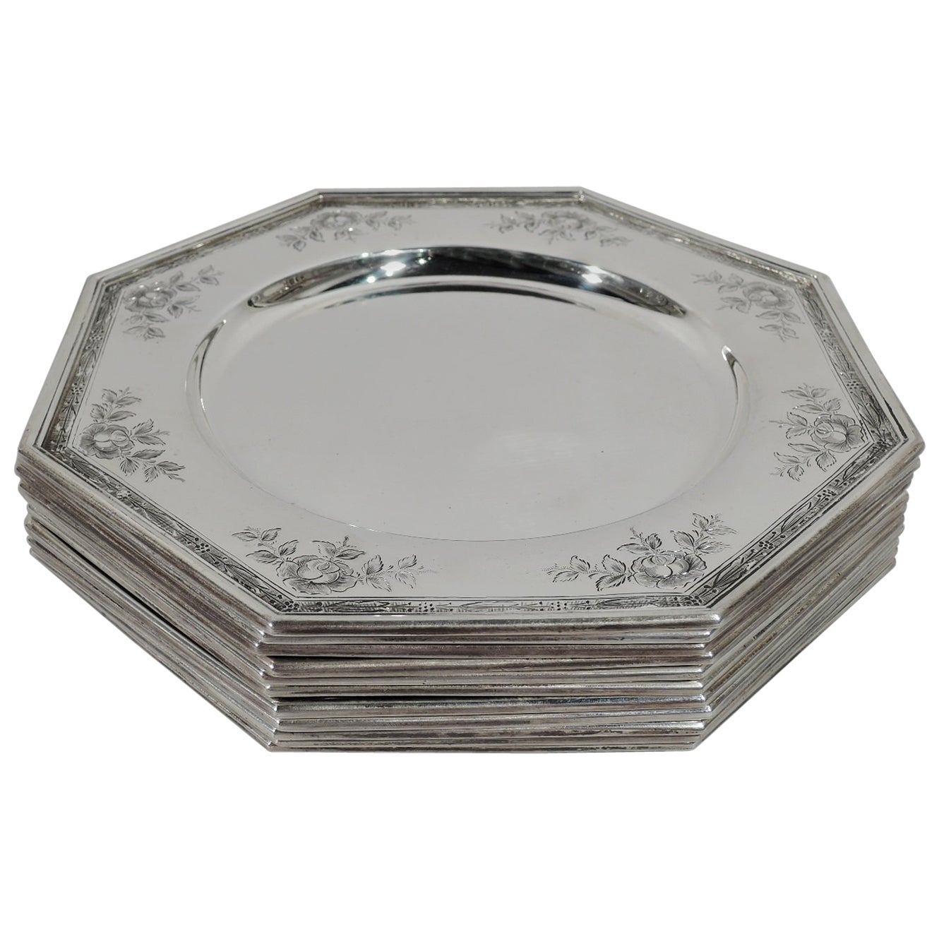 Assembled Set of 19 OpenWork Silver Gilt Plates, circa 1880 For Sale