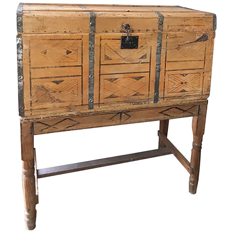 Early Mexican Hand Painted Blanket Chest Wedding Trunk On Base For Early Mexican Hand Painted Blanket Chest Wedding Trunk On Base For