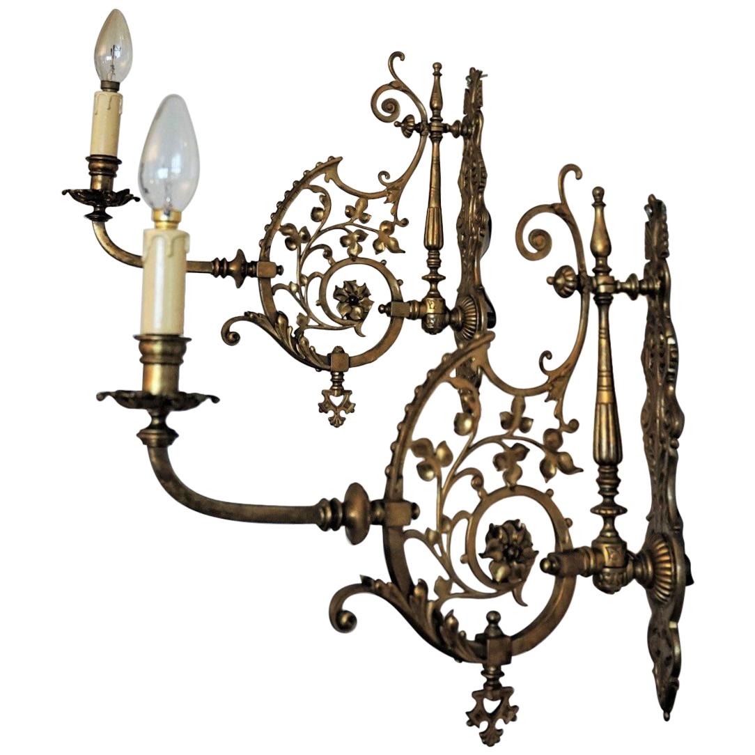 Early 20th Century Pair of Bronze Wall Sconces
