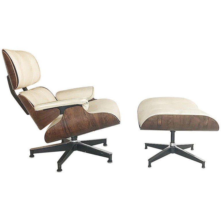 Early 1960s Eames Lounge Chair Custom White Leather By Herman Miller Early 1960s Eames Lounge Chair Custom White Leather By Herman Miller For