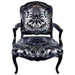 Louis XV Armchair in Black Lacquer and Embossed Silvered Velvet