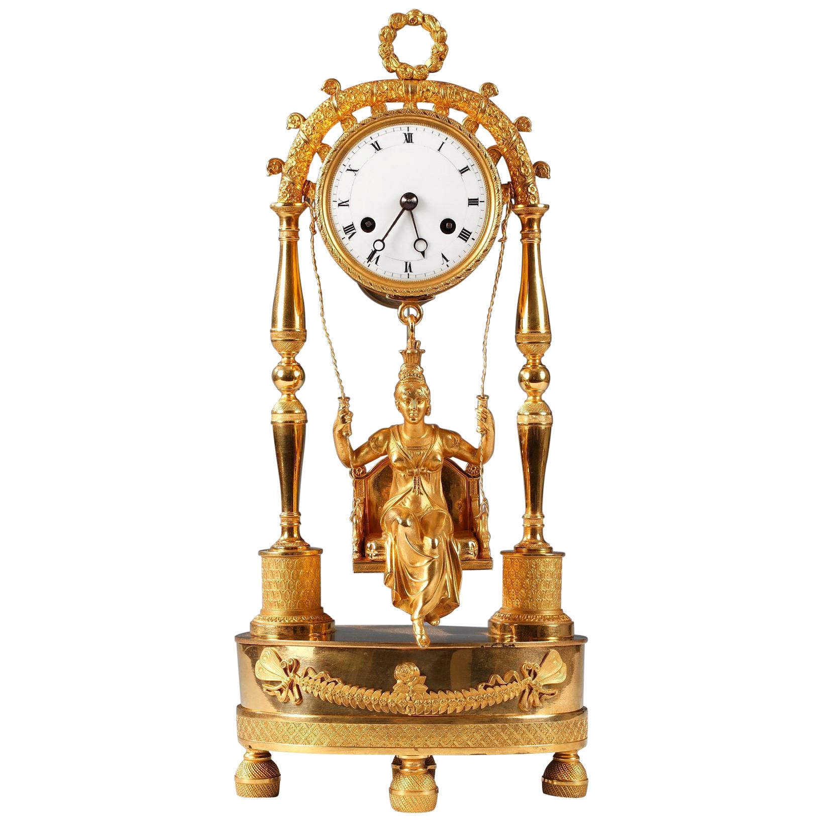 Lovely Ormolu Clock "à la balançoire", France, Circa 1820 For Sale