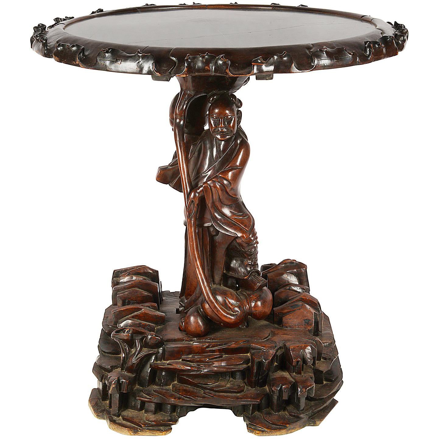 Table de centre en bois dur chinois du 19e siècle