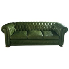 English Green Vintage Leather Chesterfied Sofa At 1stdibs Green Leather Chesterfield Sofa 1970s