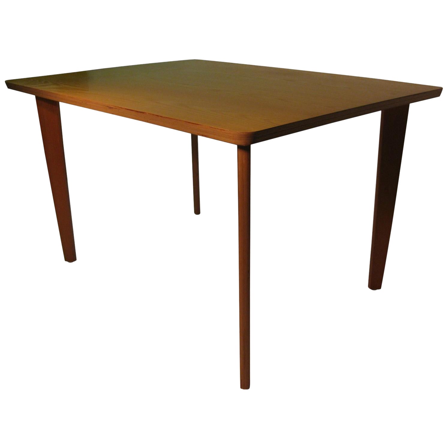 Late 20th Century Modern Custom-Made Oak Table In Good Condition For Sale In Port Jervis, NY