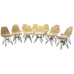 Set of 12 Eames for Herman Miller Fiberglass Side Chairs Eiffel Tower Base