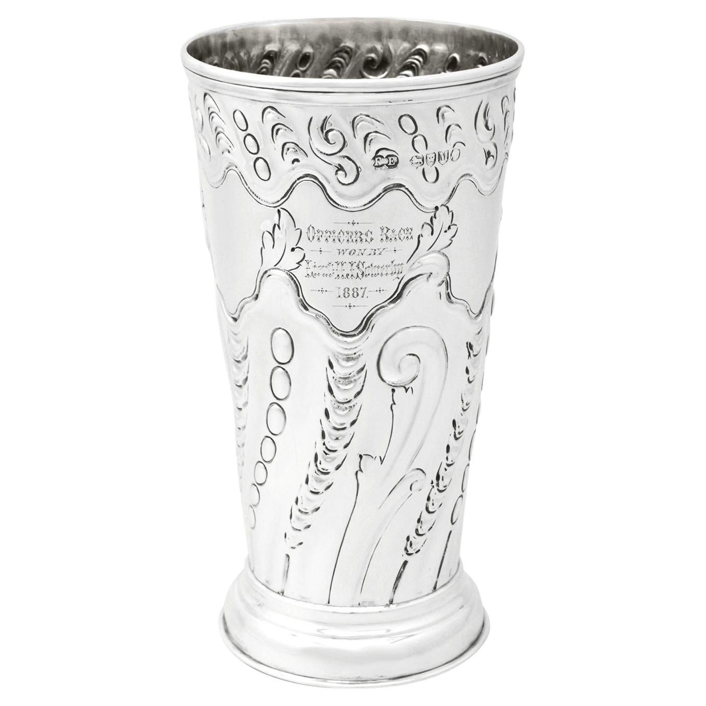 Antique Victorian Sterling Silver Vase by Elkington & Co (1887) For Sale