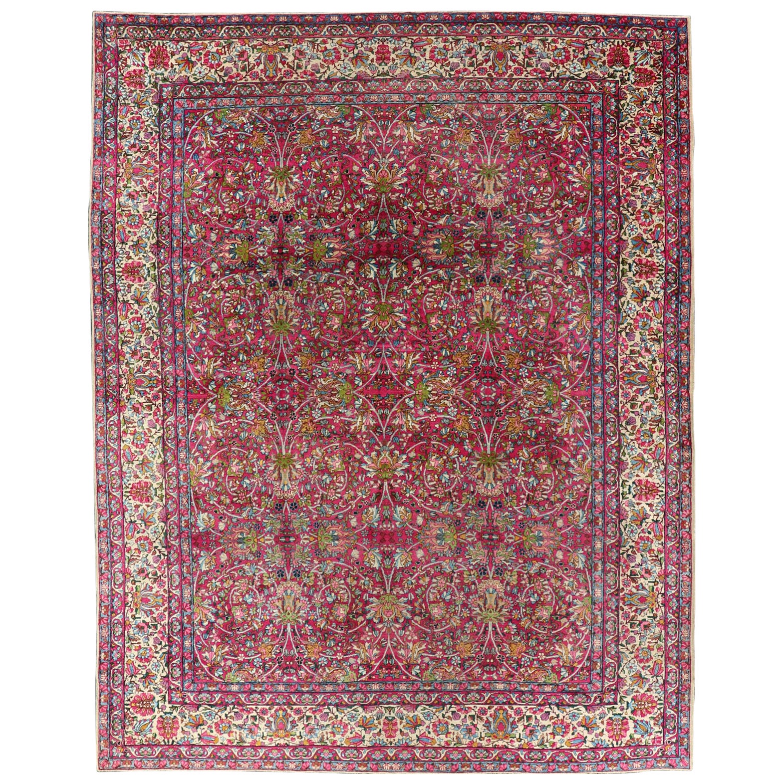 Tapis persan ancien Lavar Kerman magenta à motifs floraux sur toute sa surface en vente