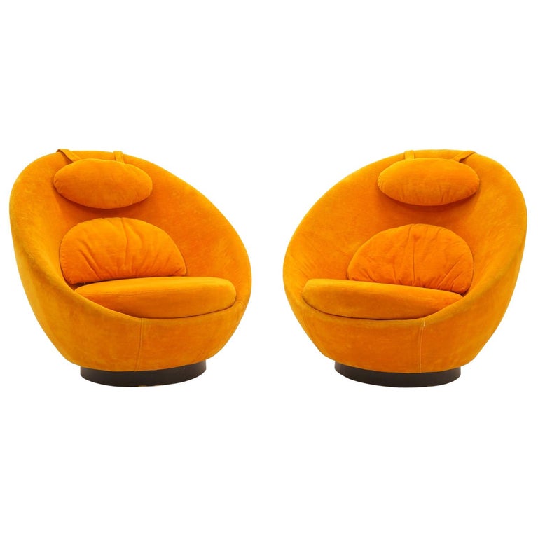 swivel egg chair vintage pair of large swivel egg chairs by milo baughman original orange for sale at swivel egg chair vintage pair of large swivel egg chairs by milo baughman original orange for sale at