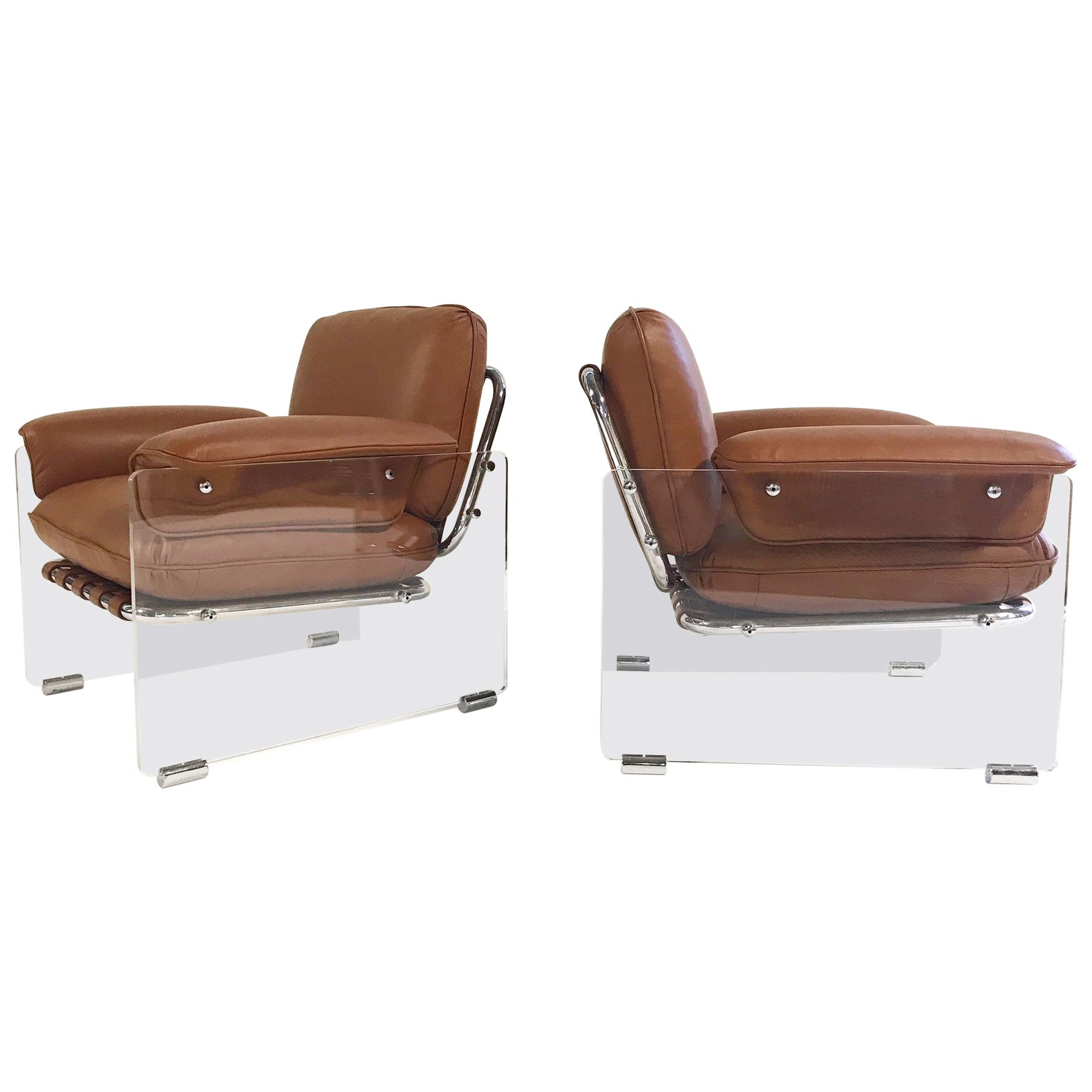 Pace Collection Pair of Lucite Lounge Chairs at 1stDibs