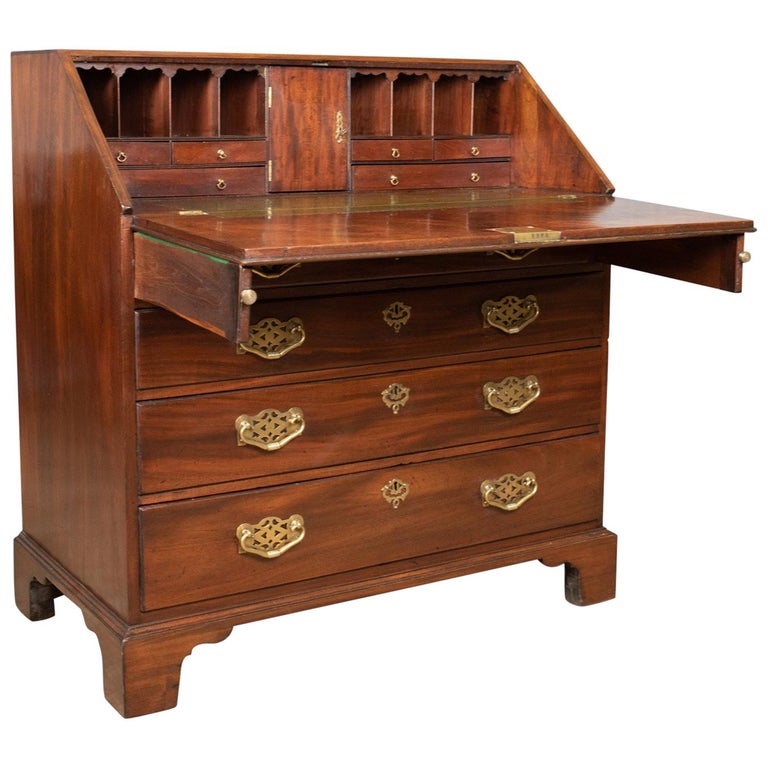 Antique Bureau, Mahogany, English, Georgian, Generous Desk Space Antique Bureau, Mahogany, English, Georgian, Generous Desk Space, circa 1800 For - Antique Bureau, Mahogany, English, Georgian, Generous Desk Space