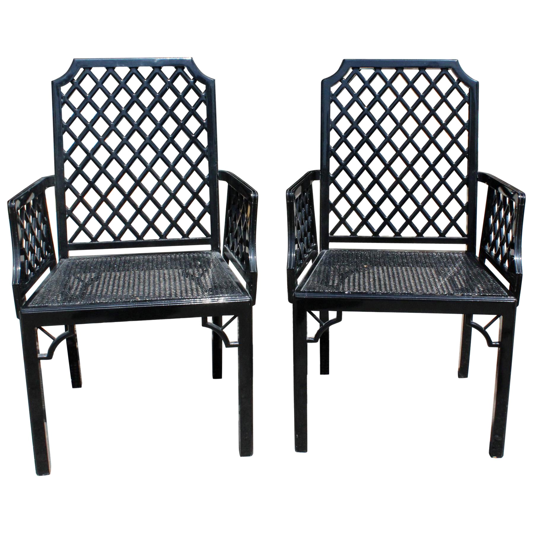 1980s Pair of English Black Lacquered Armchairs with Grid Pattern Backrest For Sale