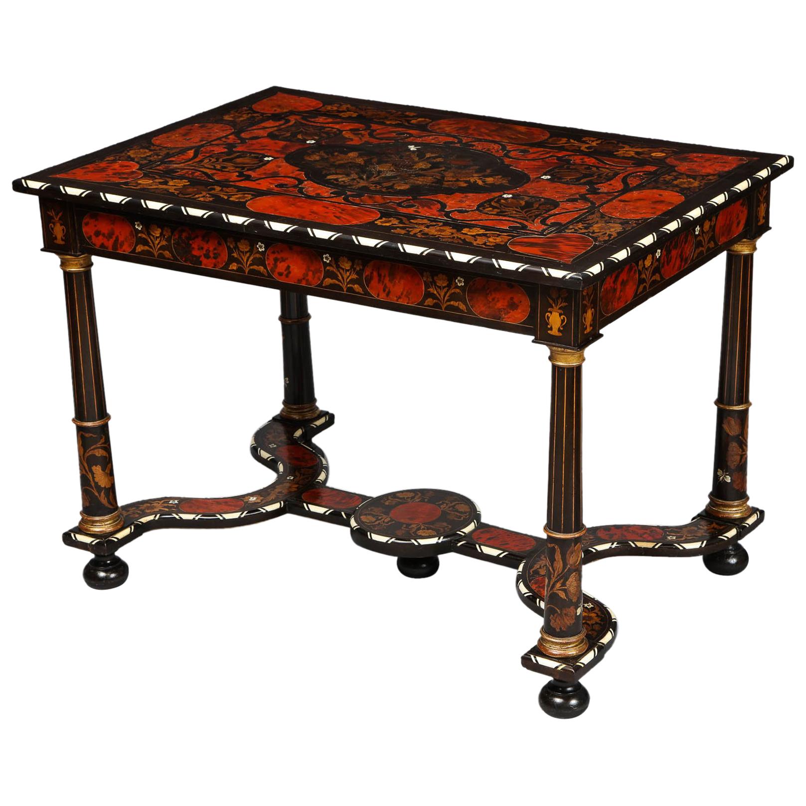 Table décorée de marqueterie baroque flamande