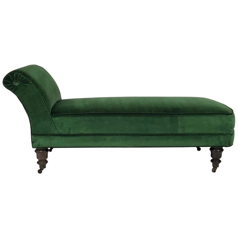 Elegant French Chaise Longue in Green Velvet at 1stdibs
