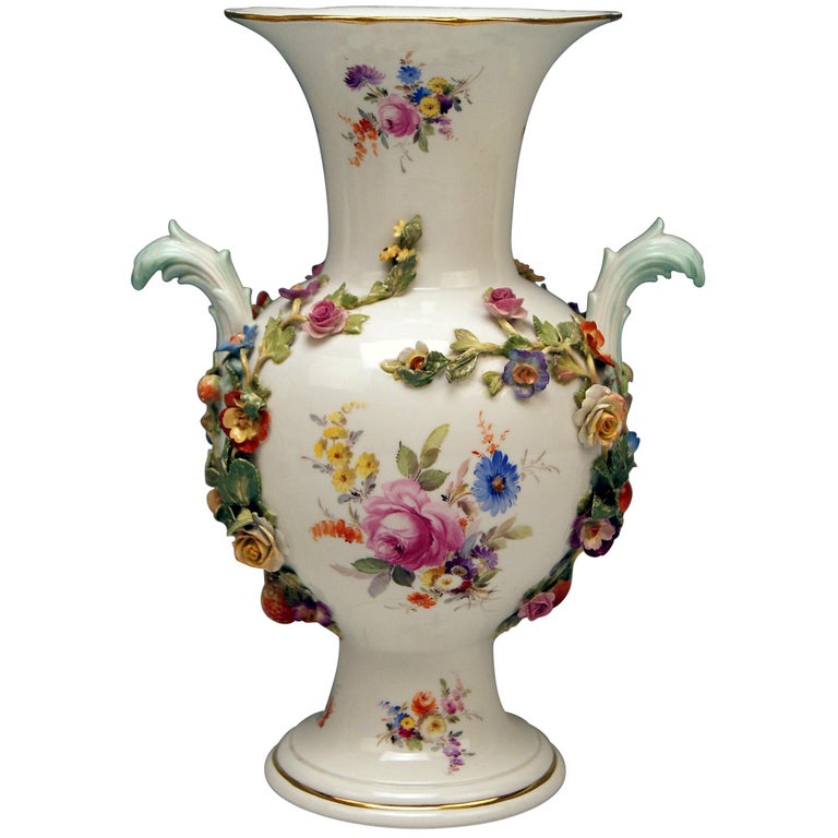 Pair of Meissen Porcelain Vases Encrusted with Raised Flowers and Fruits For Sale at 1stdibs