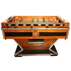 Mid-Century Modern Collectibles and Curiosities