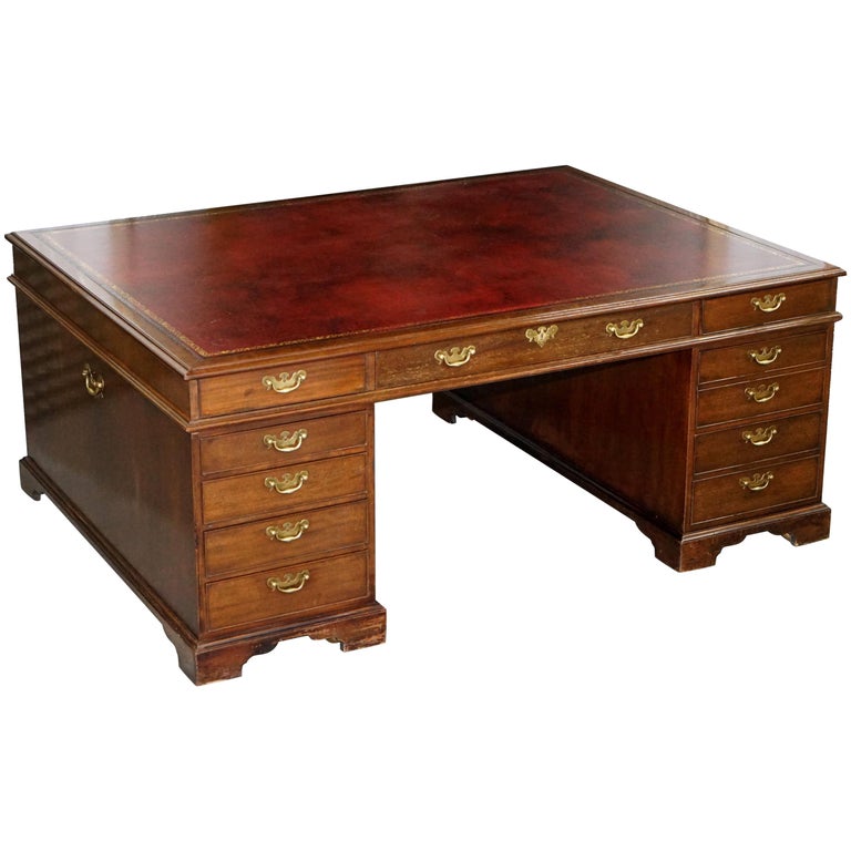 Huge 18 Drawer Double Sided Twin Pedestal Partner Desk Mahogany Huge 18 Drawer Double Sided Twin Pedestal Partner Desk Mahogany Oxblood Leather For
