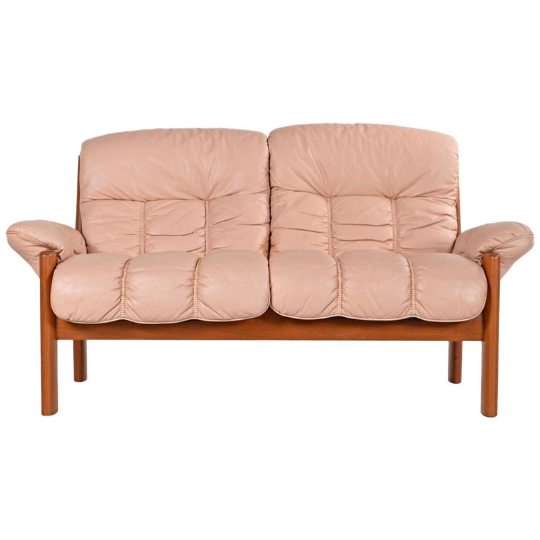 Stressless Ekornes Montana Solid Teak Loveseat Sofa in Pale Rose Leather at 1stDibs