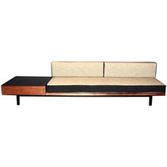 Mid-Century Modern Bänke