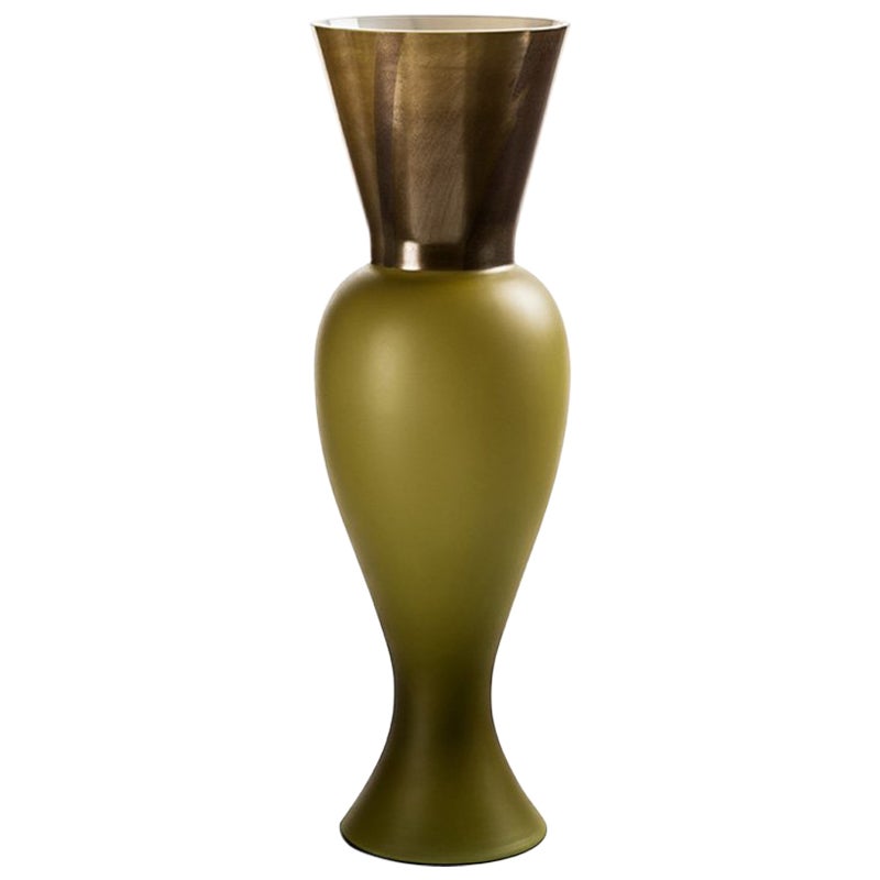 Venini Regina Vase in MilkWhite Glass by Rodolfo Dordoni For Sale at 1stDibs
