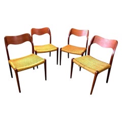 Niels Otto Møller Set of 4 Mid-Century Modern Model 71 Paper Cord Dining Chairs