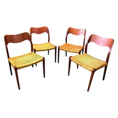 Niels Otto Møller Set of 4 Mid-Century Modern Model 71 Paper Cord Dining Chairs