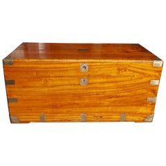 Chinese Camphor Wood Hinged and Brass Mounted Traveling Trunk, Circa 1820