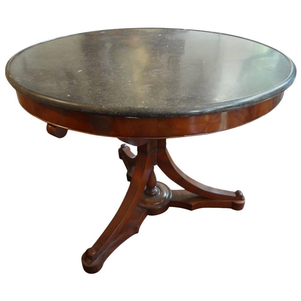 Handsome 19th Century French Louis Philippe Walnut Center Table