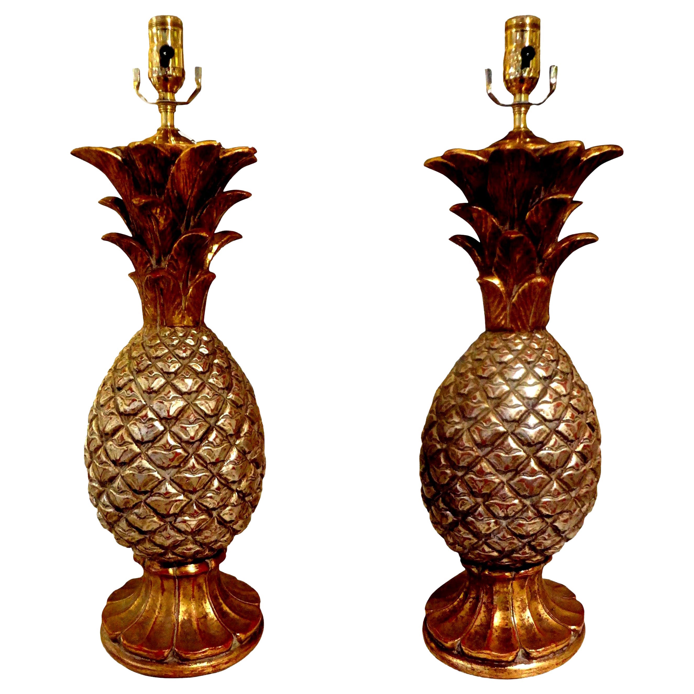 Paire de lampes ananas italiennes vintage en terre cuite dorée en vente