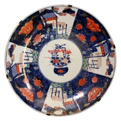 19th Century Japanese Imari Ware Porcelain Plate Hand Painted with Flower Motifs