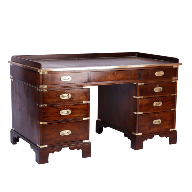 Antique English Campaign Desk For Sale At 1stdibs Antique English Campaign Desk For Sale - Antique English Campaign Desk For Sale At 1stdibs