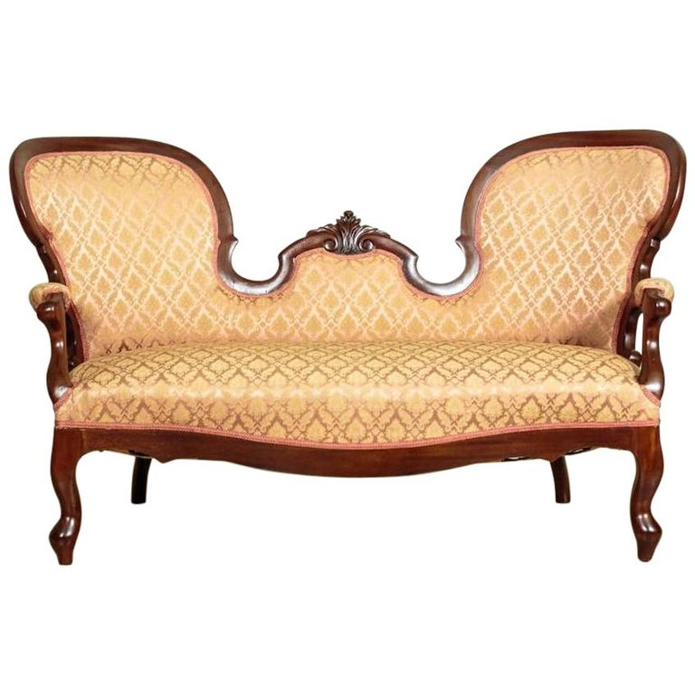 Walnut Sofa, circa 1880 For Sale at 1stDibs