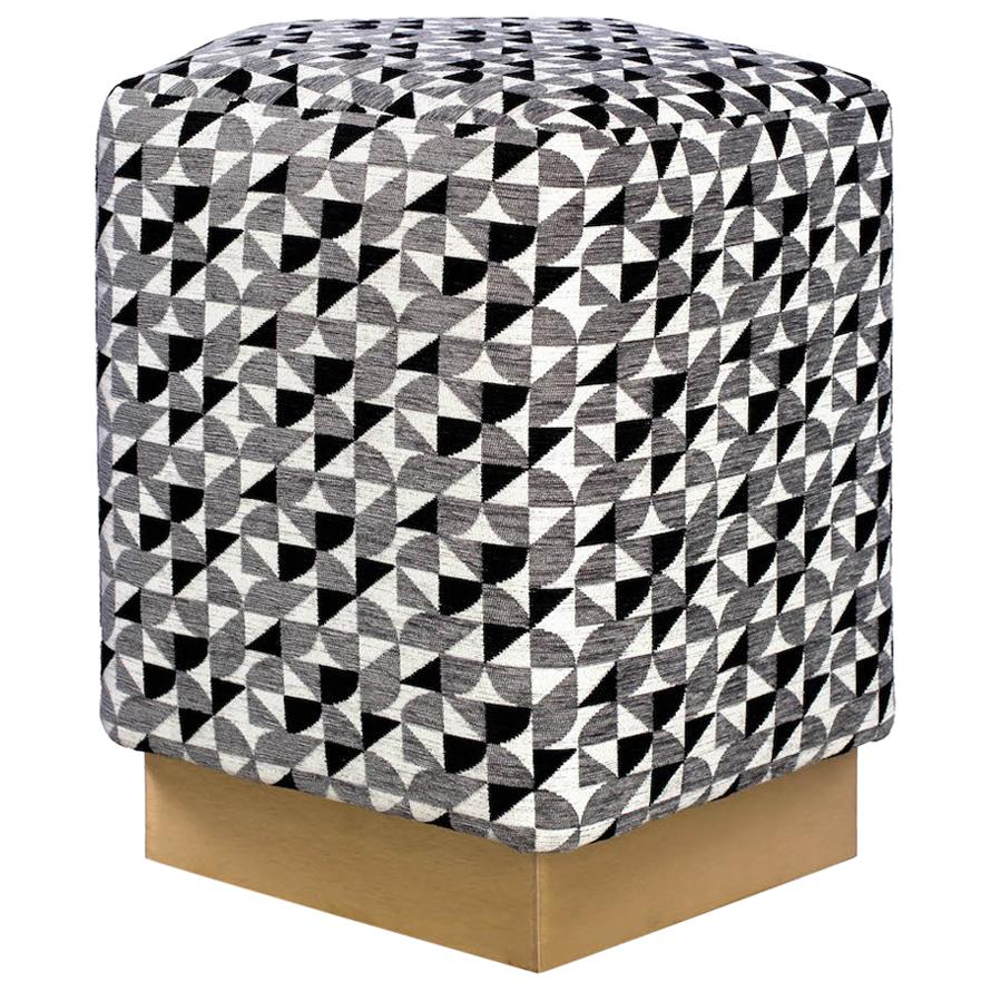 Pentagon Brasilia-Hocker aus der Curvature-Kollektion von Hermès mit Messing- oder Stahlgestell