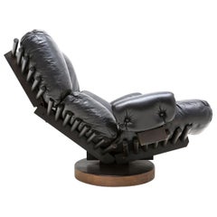 Black Leather Unusual Ribbed 'Koala' Easy Chair