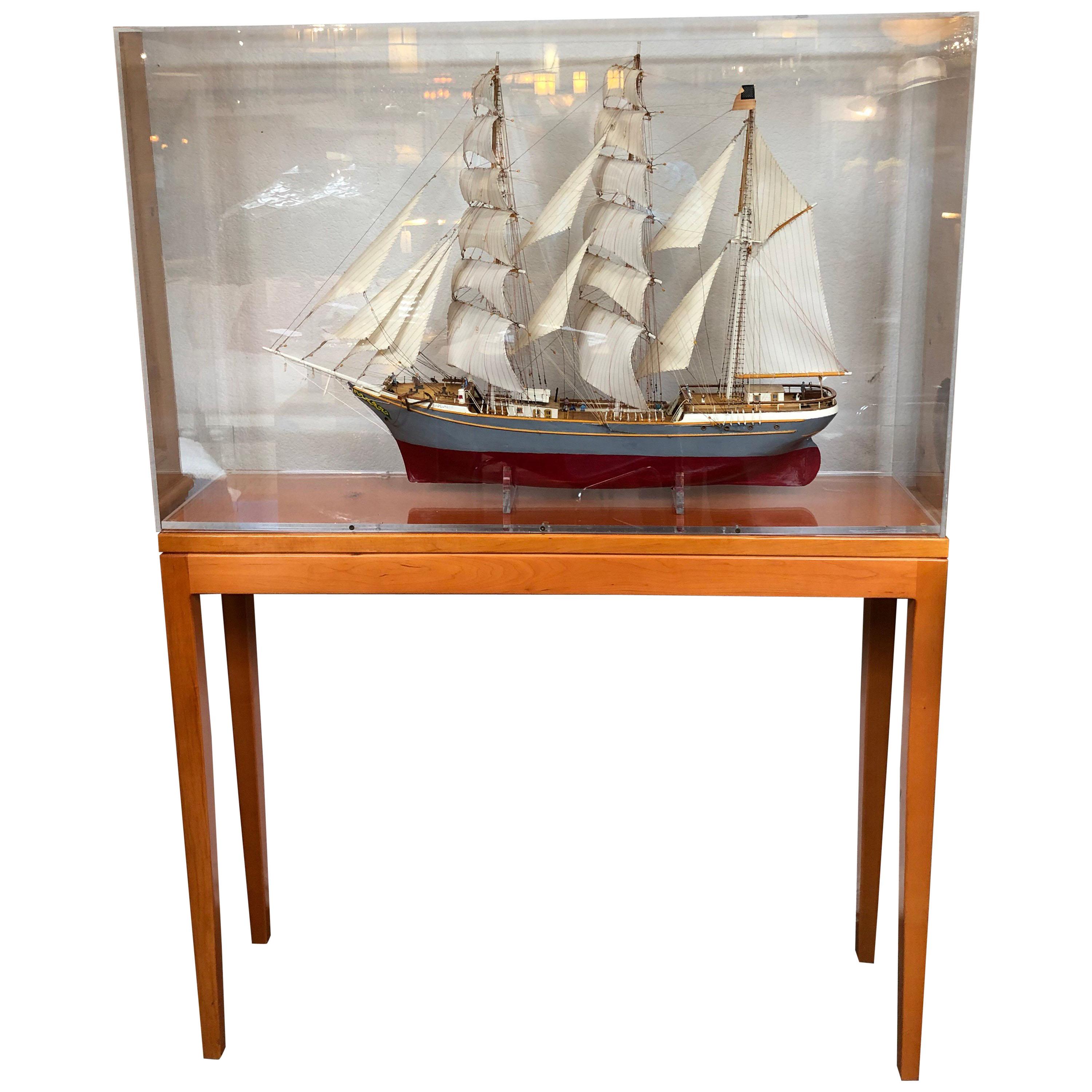 Adelaide Sailing Ship Model and Display im Angebot