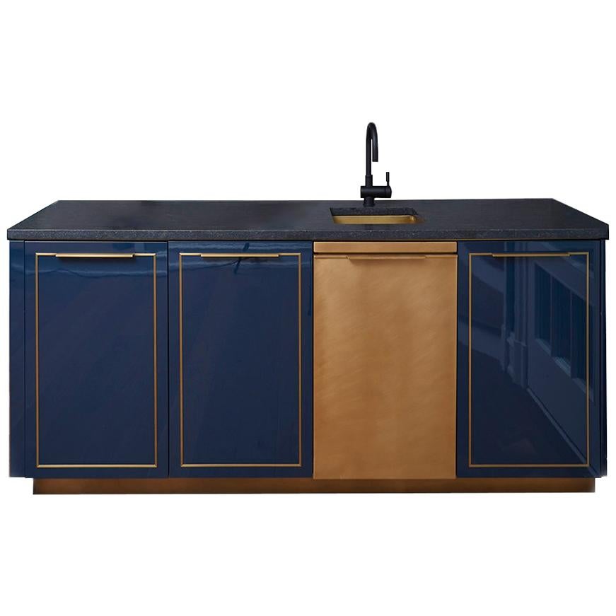 Amuneal's Gloss Lacquer Bar with Integral Brass Sink