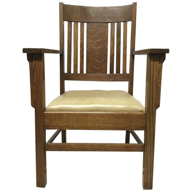L Jg Stickley Arts And Crafts Oak Arm Chair With Curved Back And