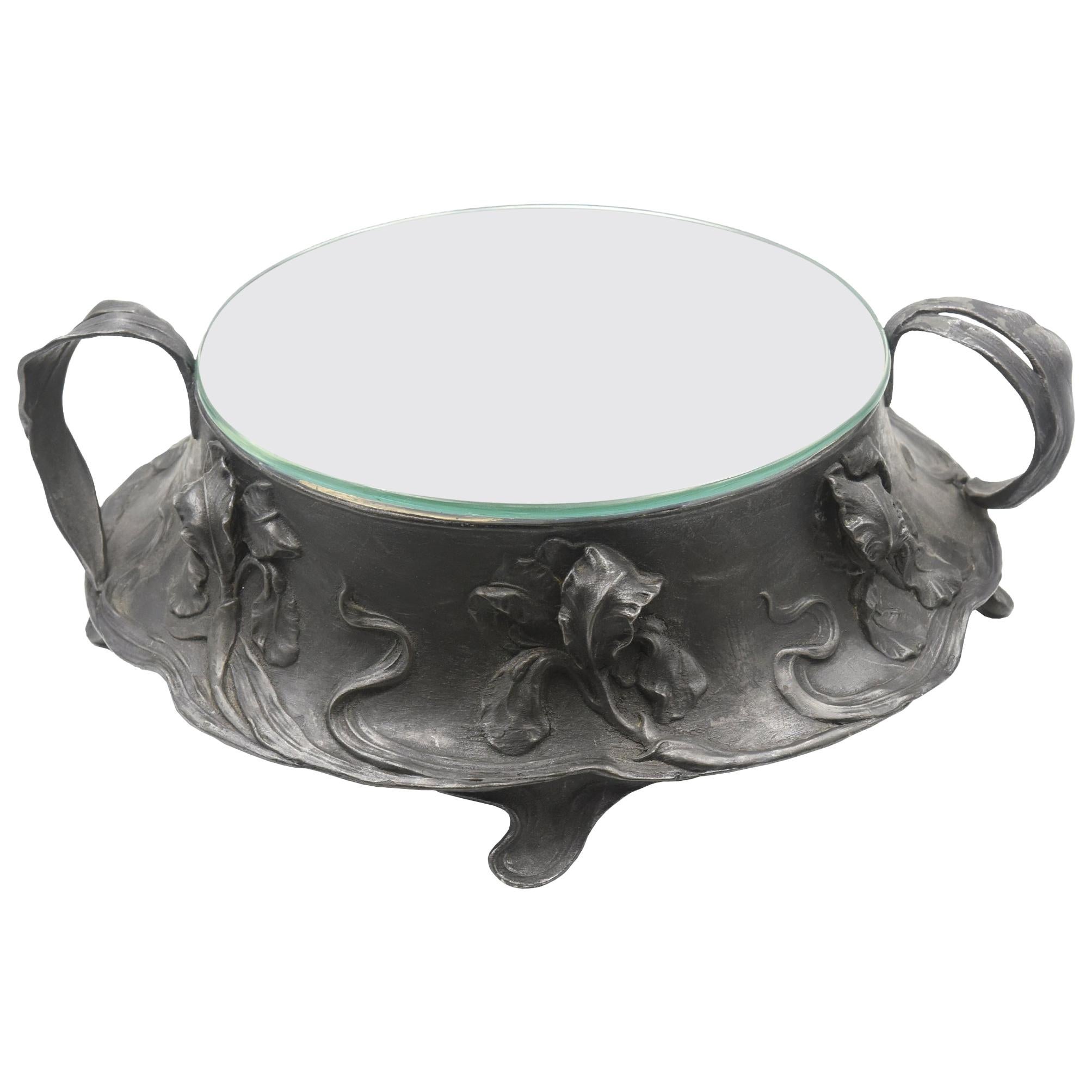 Juventa Art Nouveau Plateau Cake Stand Centrepiece For Sale