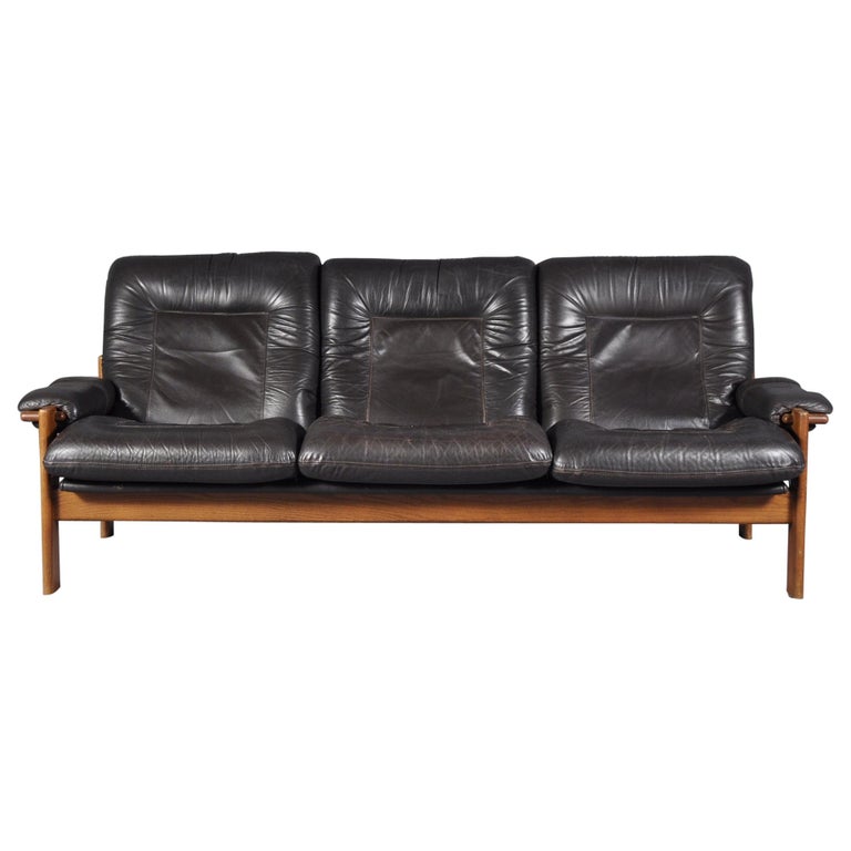 Scandinavian Three Seat Leather Sofa 1960s For At 1stdibs Scandinavian Three Seat Leather Sofa 1960s For