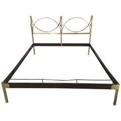 Mid-Century Modern Italian Gilt Brass Bed with Lacquered Metal Structure, 1960s