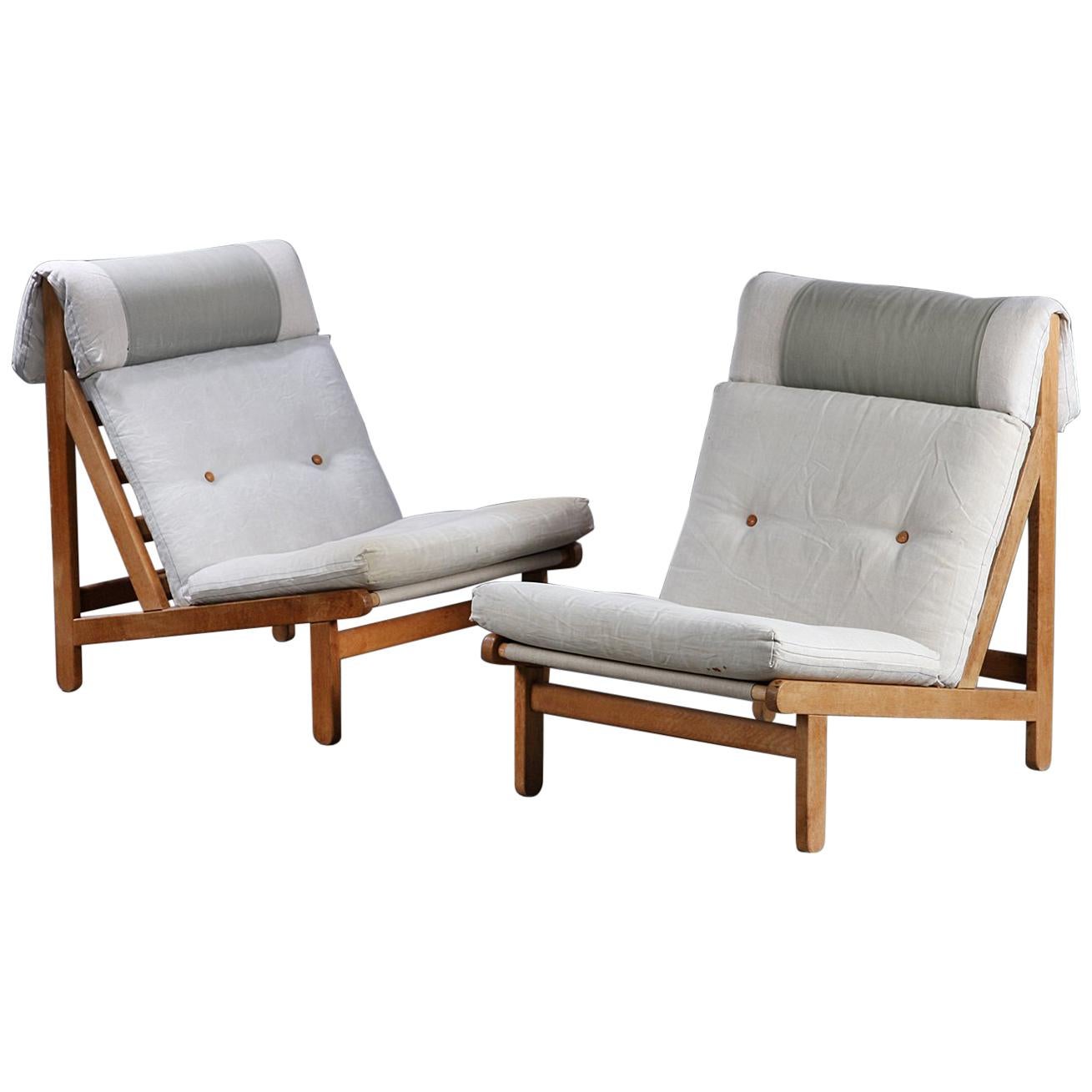Pair of Danish "Rag" Easy Lounge Chairs in Oak and Leather by Bernt Petersen  at 1stDibs