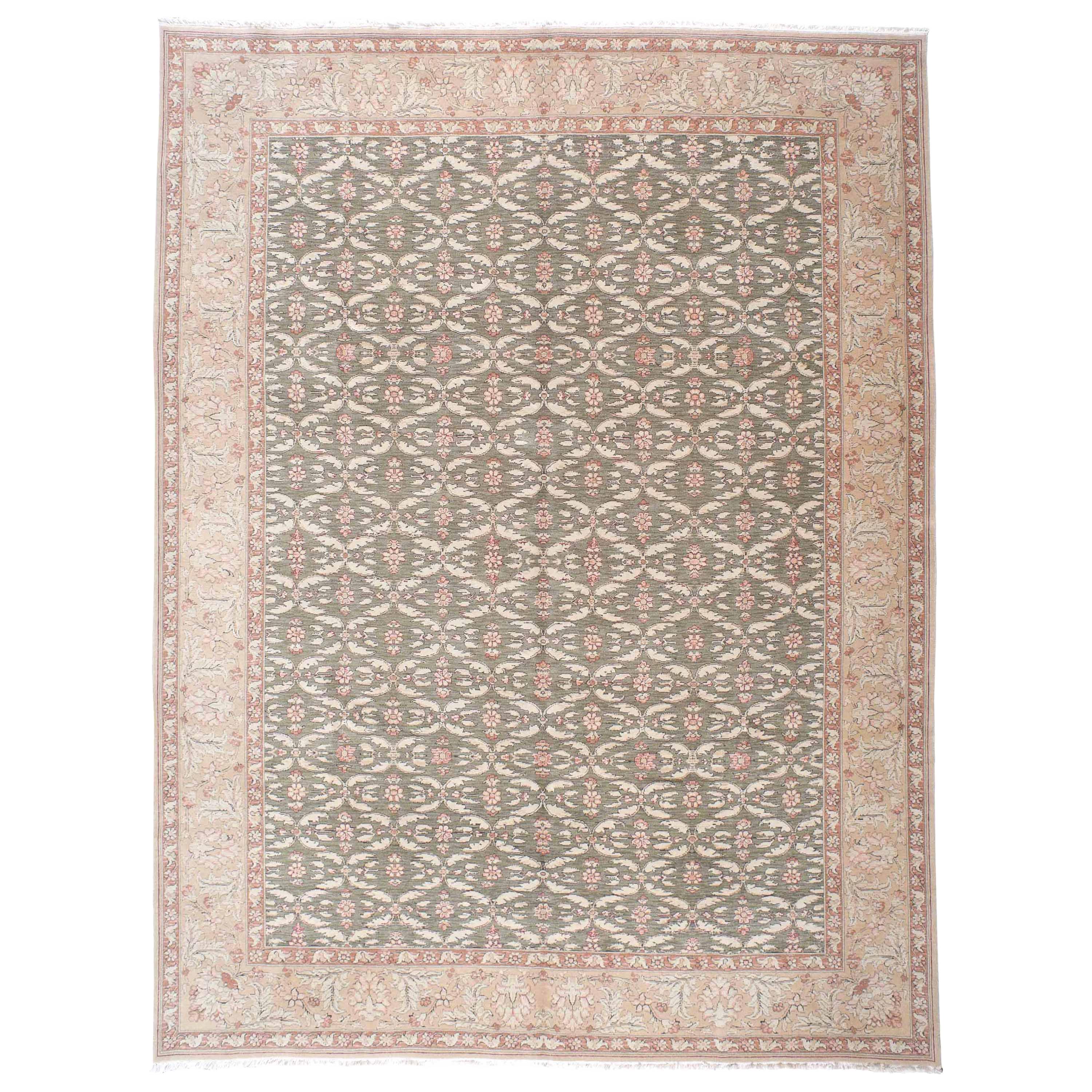 Green Floral Lattice Rug