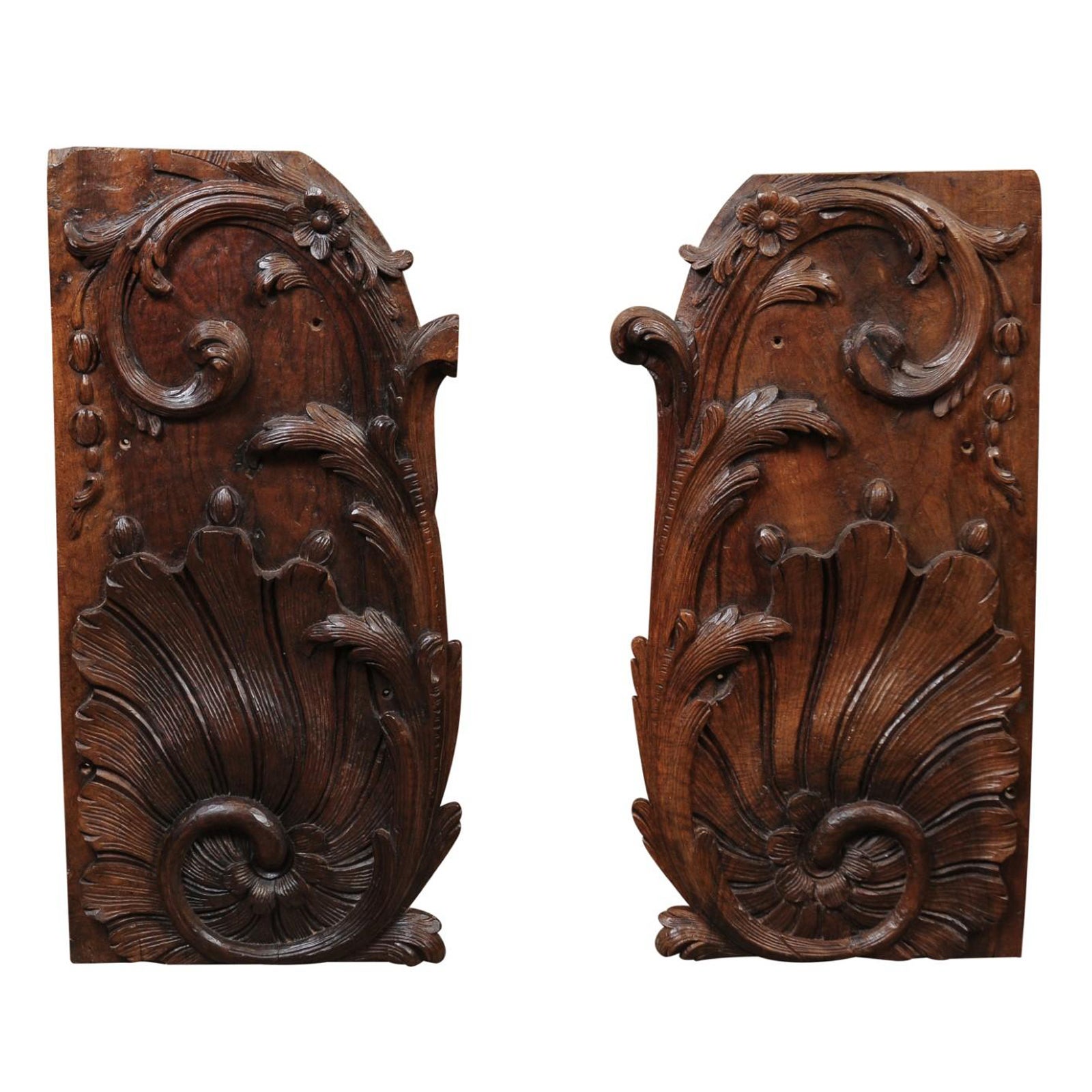 Pair of Acanthus Leaf Caved Walnut Architectural Elements, 18th Century For Sale