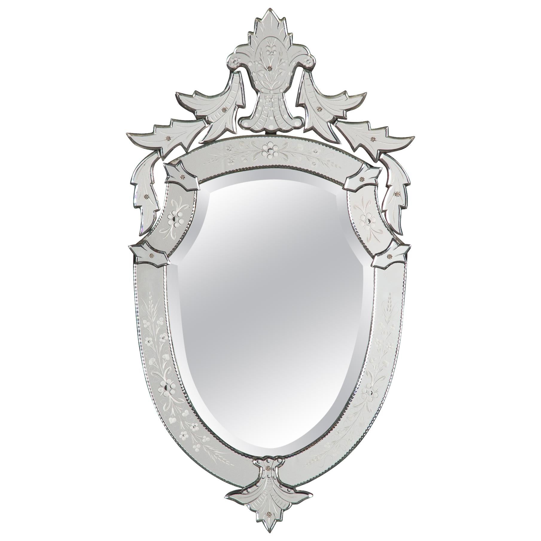 Mid-Century Modern Wall Mirrors - 2,637 For Sale at 1stdibs