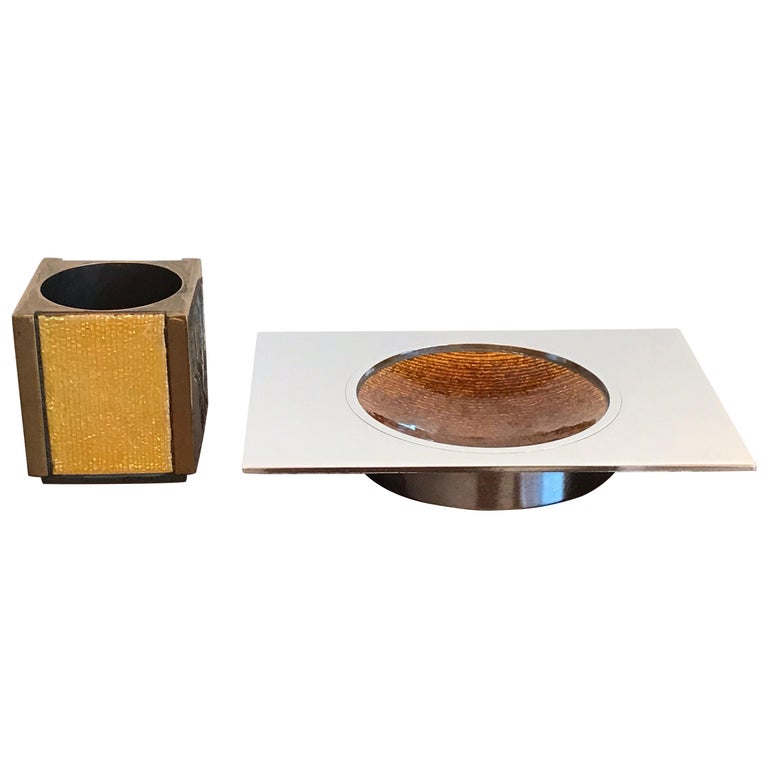 Studio Del Campo Italy Enamelware Table Accessories For Sale at 1stdibs