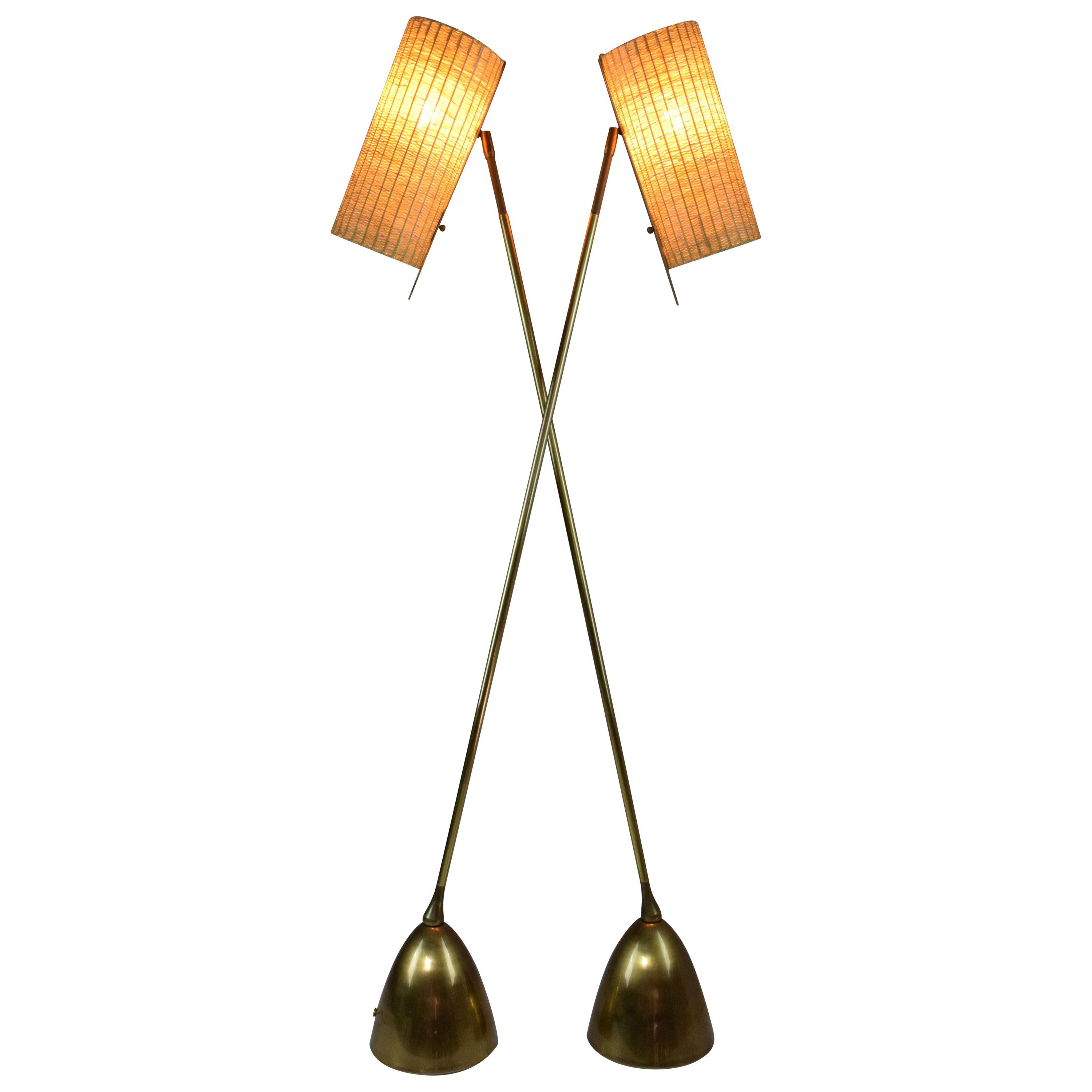 De-Light F2  Articulating Brass Wicker Floor Lamp, Flow Collection For Sale